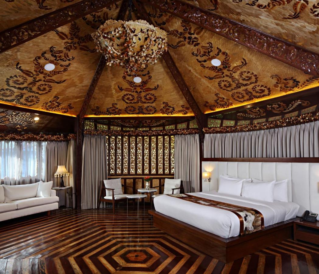 Rancho Bernardo Luxury Villas And Resort Bagac Экстерьер фото