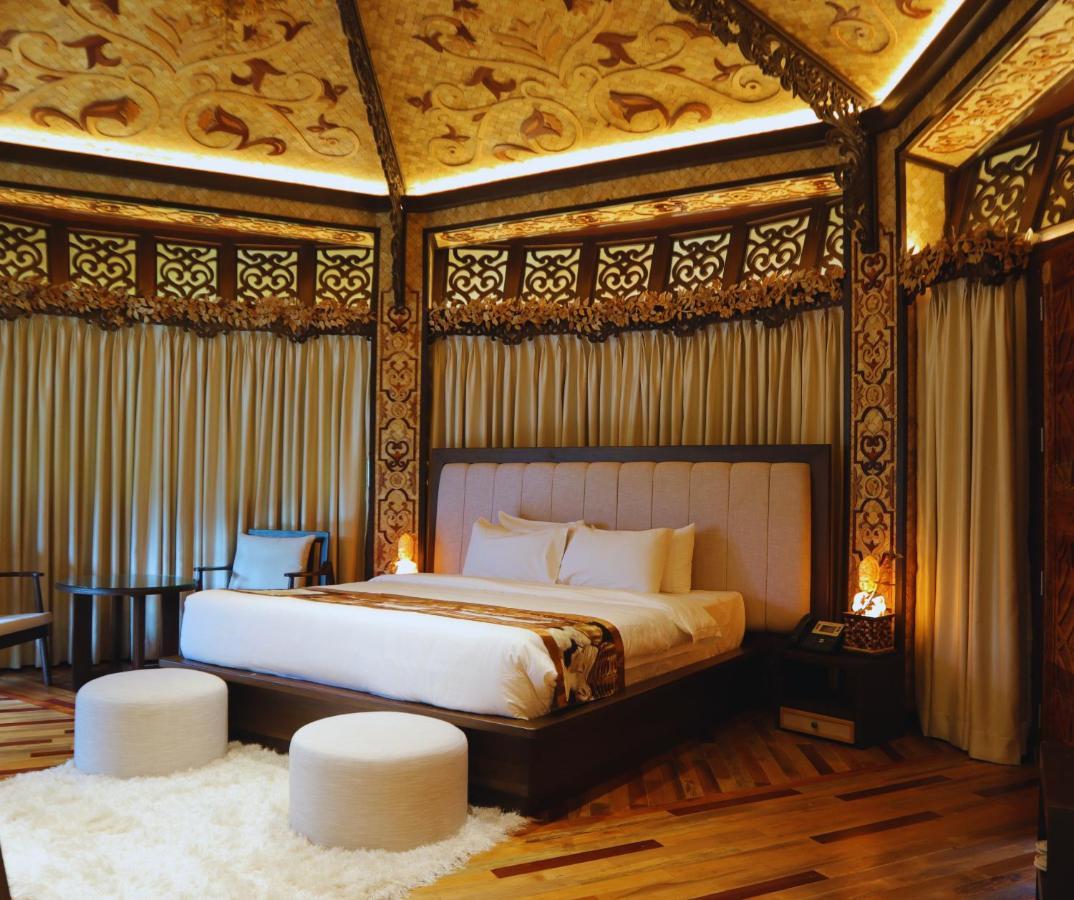 Rancho Bernardo Luxury Villas And Resort Bagac Экстерьер фото