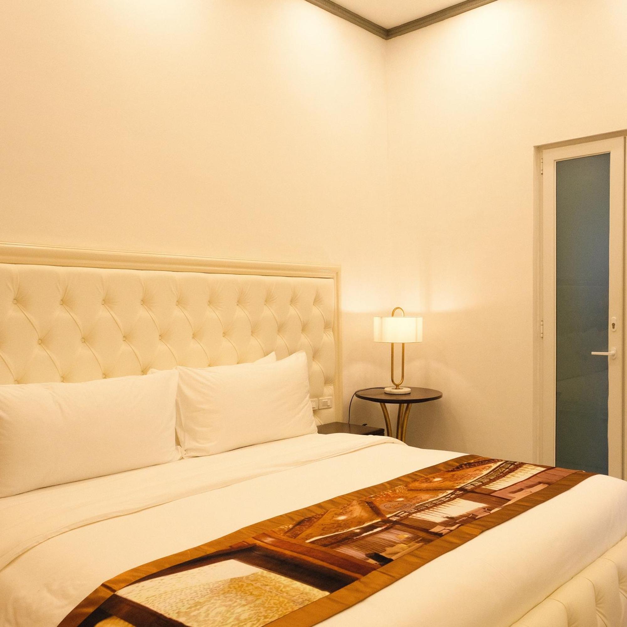 Rancho Bernardo Luxury Villas And Resort Bagac Экстерьер фото